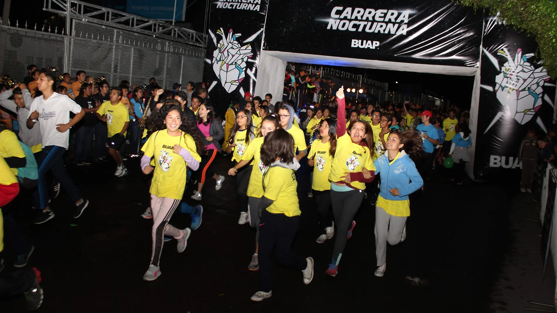 Regresa la Carrera Nocturna Universitaria en su edición 2022